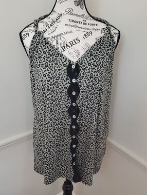 POL cheetah print lace detail racerback tank top Size Small